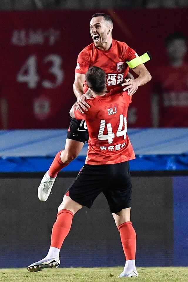 包含长春亚泰全队全力备战,冲击中超顶级赛事的词条 包含长春亚泰全队全力备战,冲击中超顶级赛事的词条