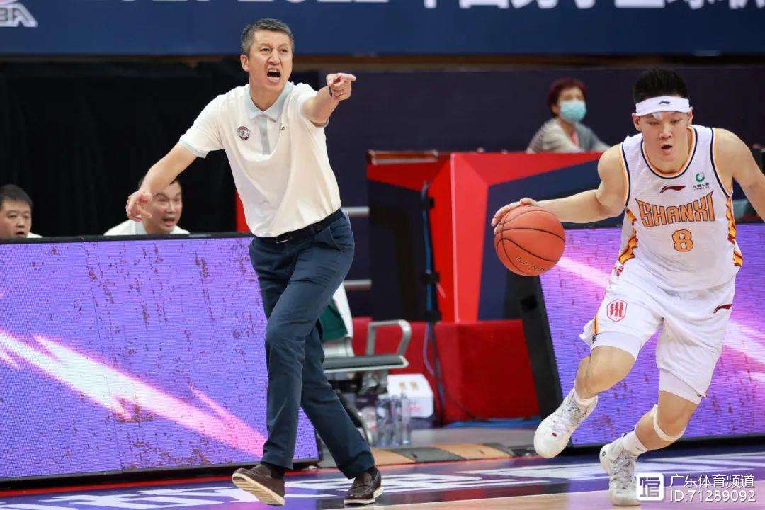 包含塞尔维亚男篮翻盘美国男篮，乔治·希尔高光表现的词条