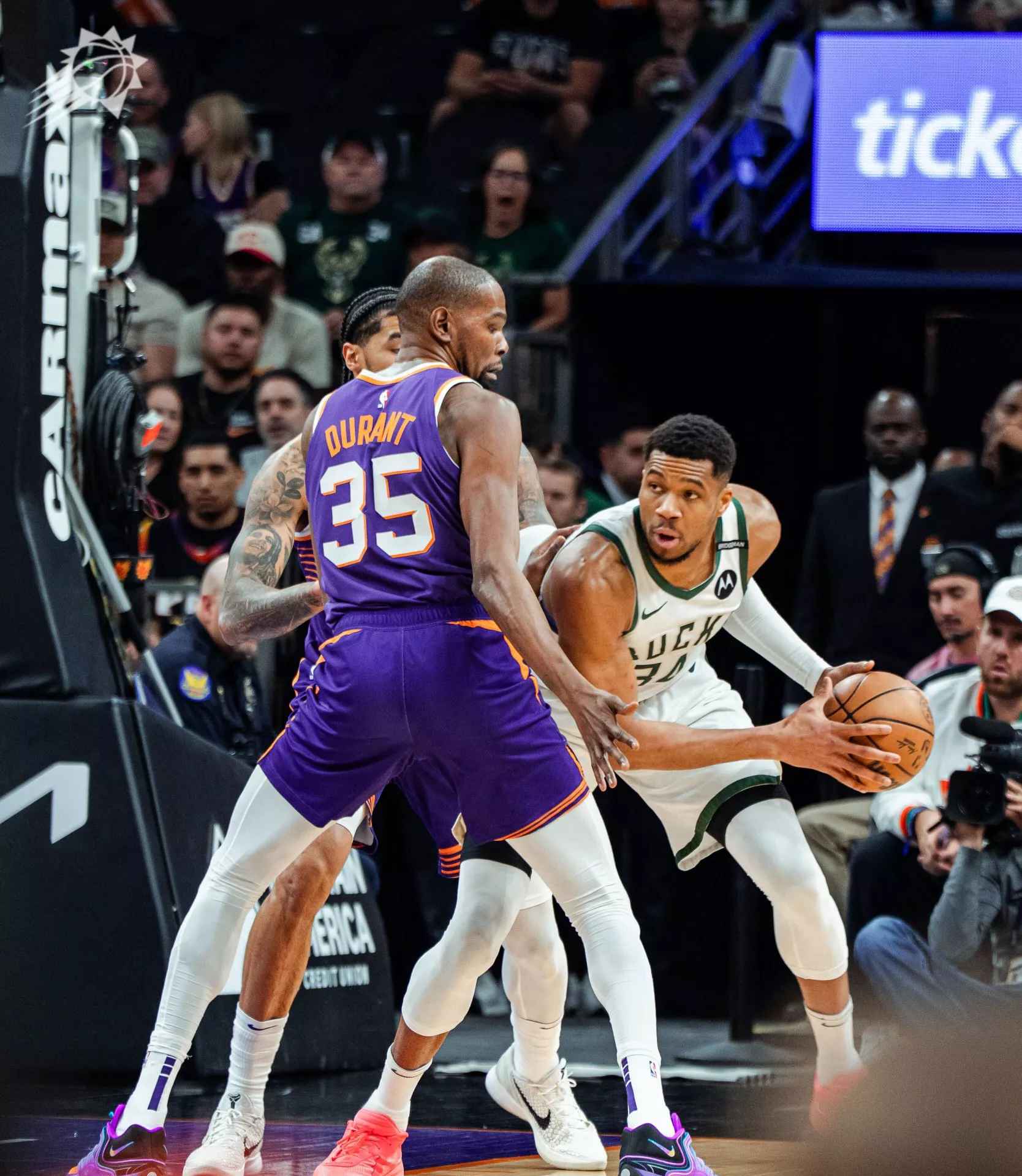 雄鹿B队强势德国男篮，克莱制霸全场的简单介绍