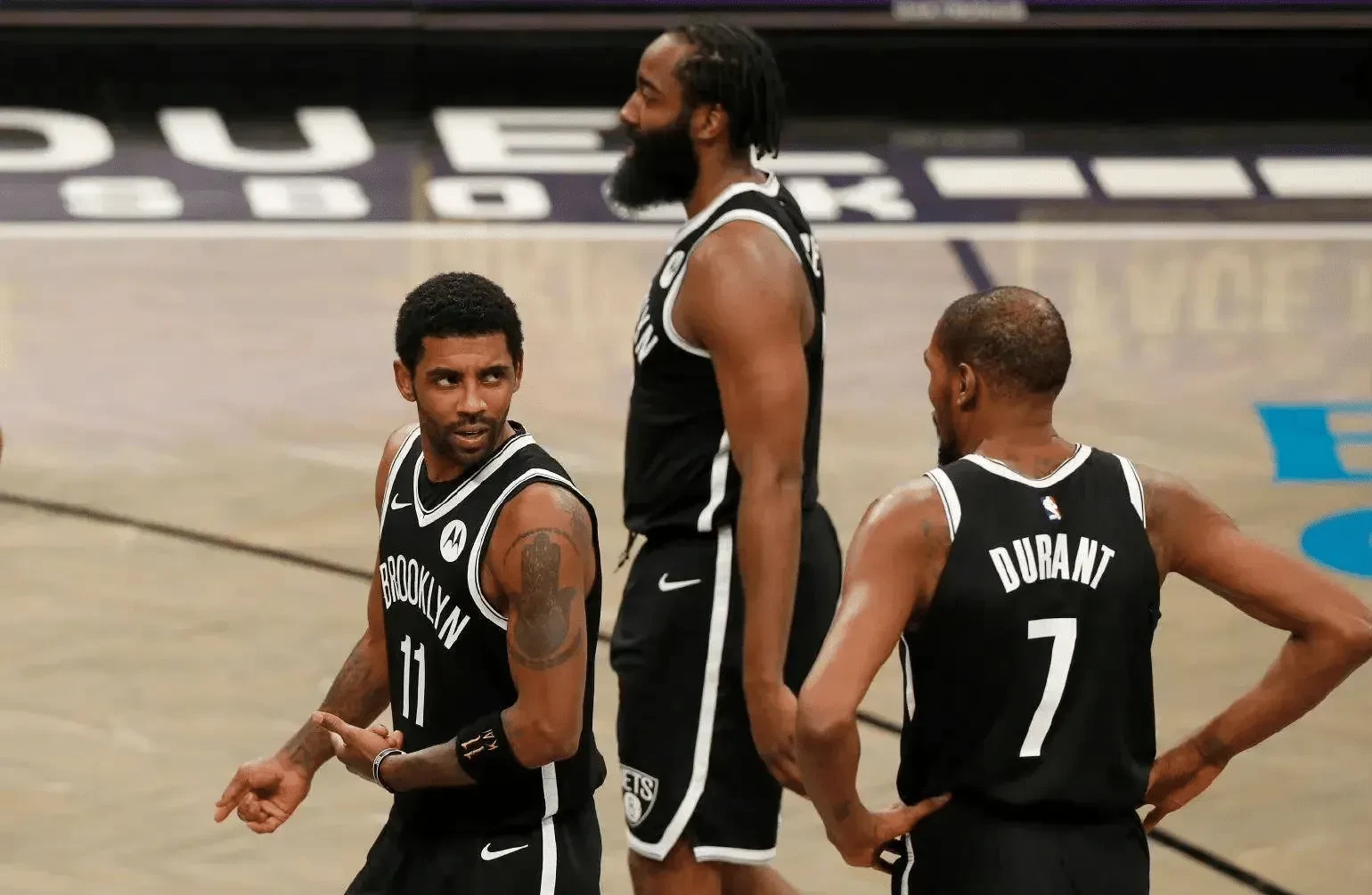 PG中国登录入口-凯尔特人完胜灰熊，哈登点燃赛场