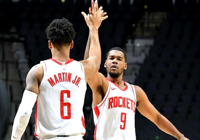 超级外援加盟，球队实力大涨