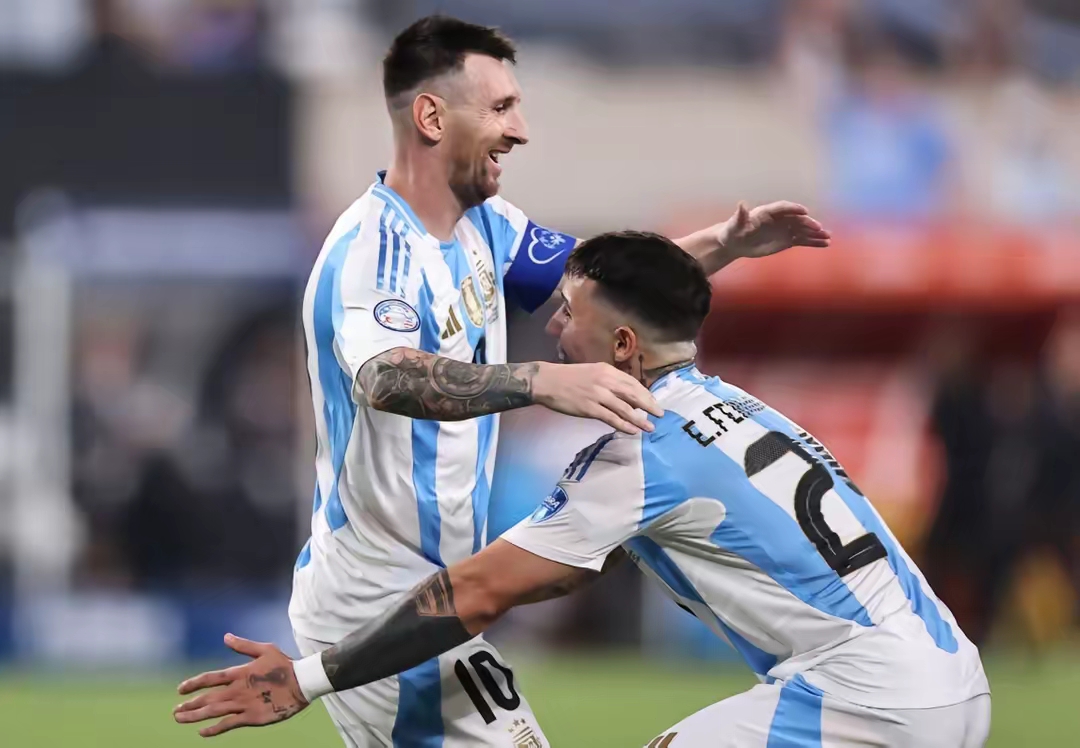 巴西击败阿根廷晋级足球半决赛