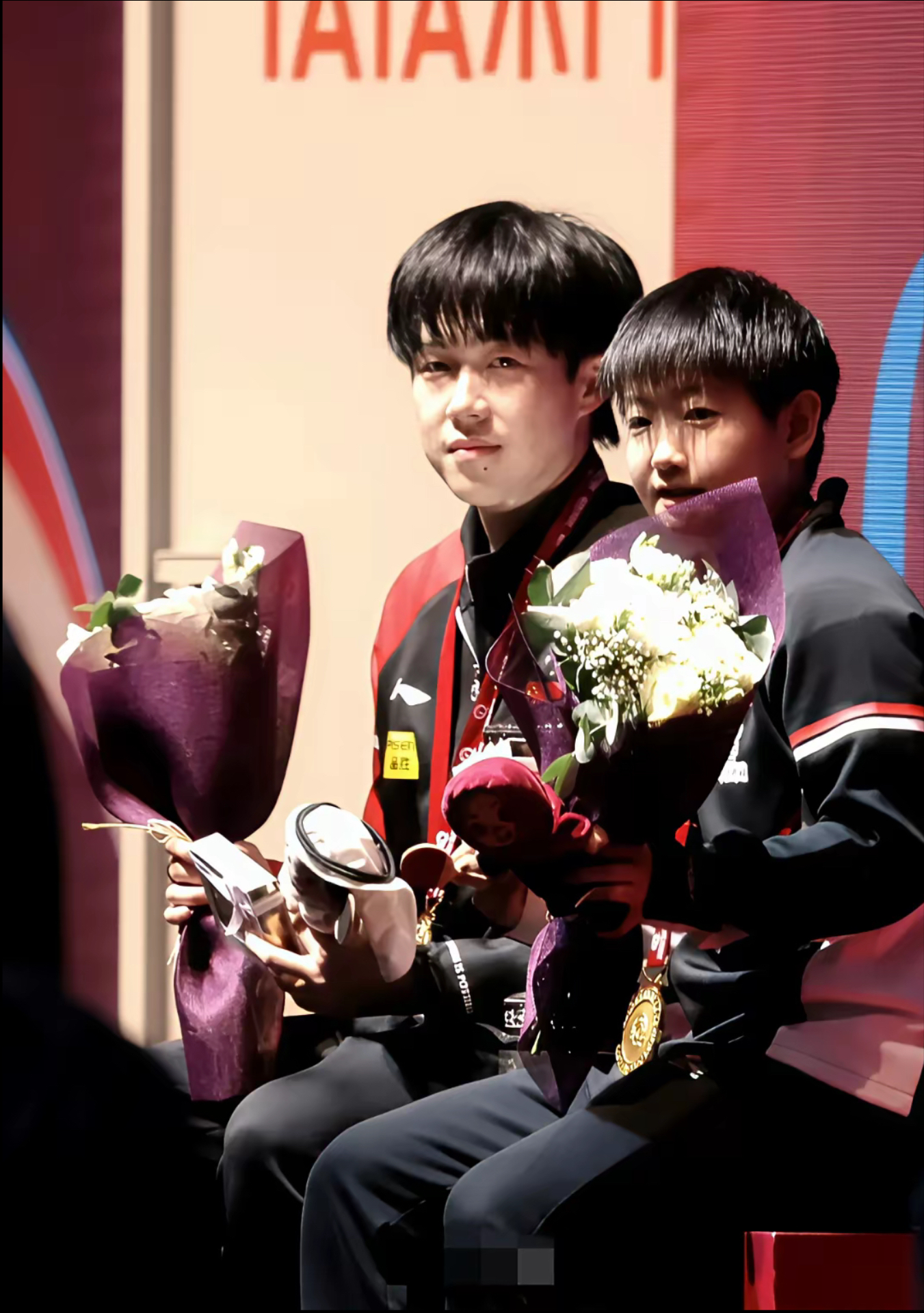 包含瑞典乒乓球队强势韩国乒乓球队，波尔关键制胜的词条