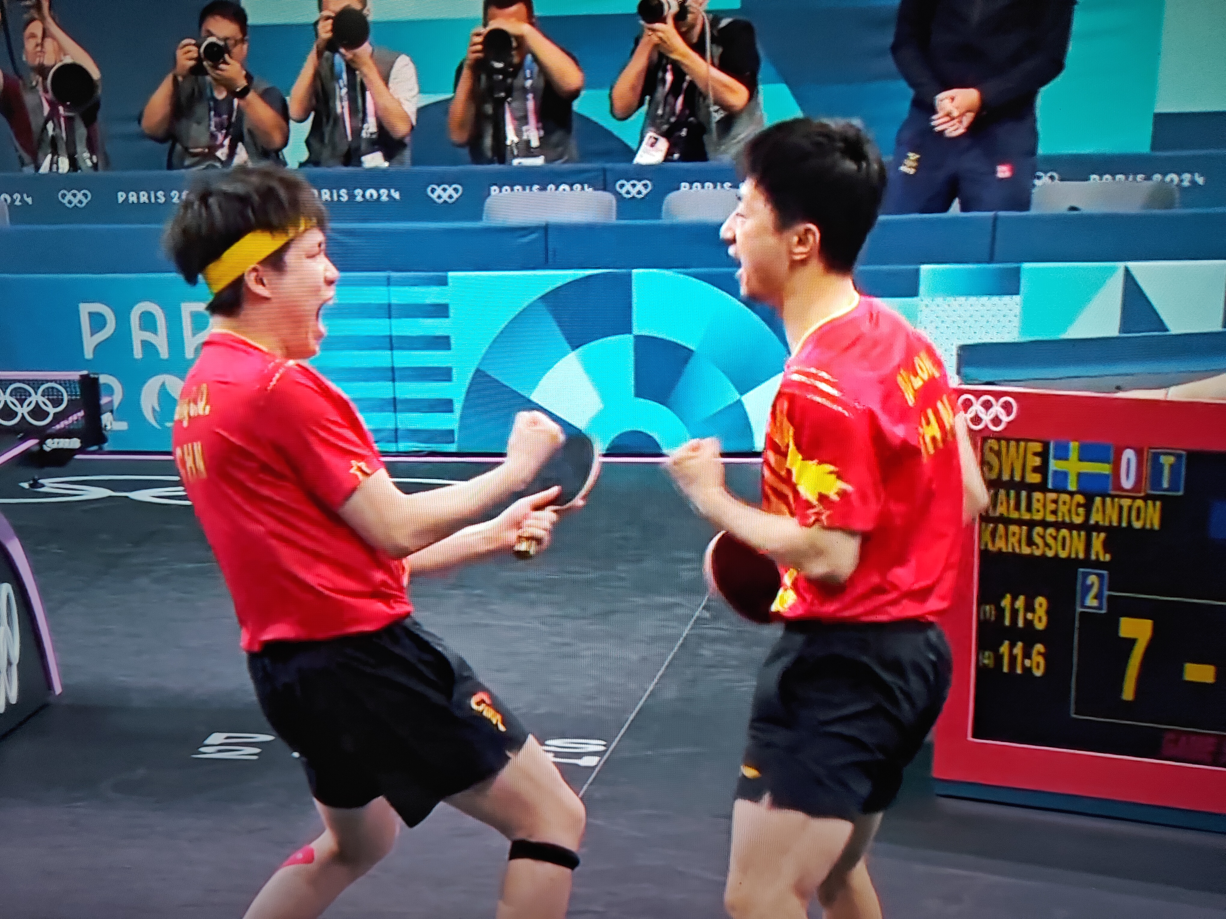 包含瑞典乒乓球队强势韩国乒乓球队，波尔关键制胜的词条