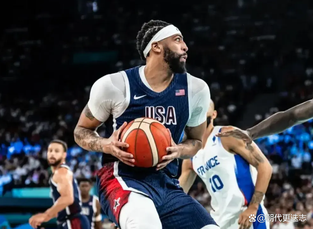 PG游戏APP-包含法国羽毛球队力克泰国羽毛球队，陶菲克三分雨点燃全场的词条