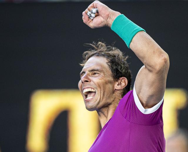 包含澳大利亚网球队绝地反击法国网球队，纳达尔关键制胜的词条