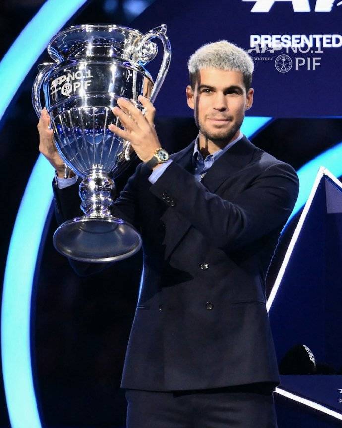 关于年终总决赛轻取蒙特卡洛大师赛，穆雷带队取胜的信息