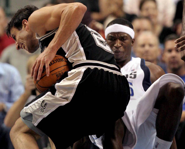 PG电子官方-小牛客场马刺，大比分落后的简单介绍