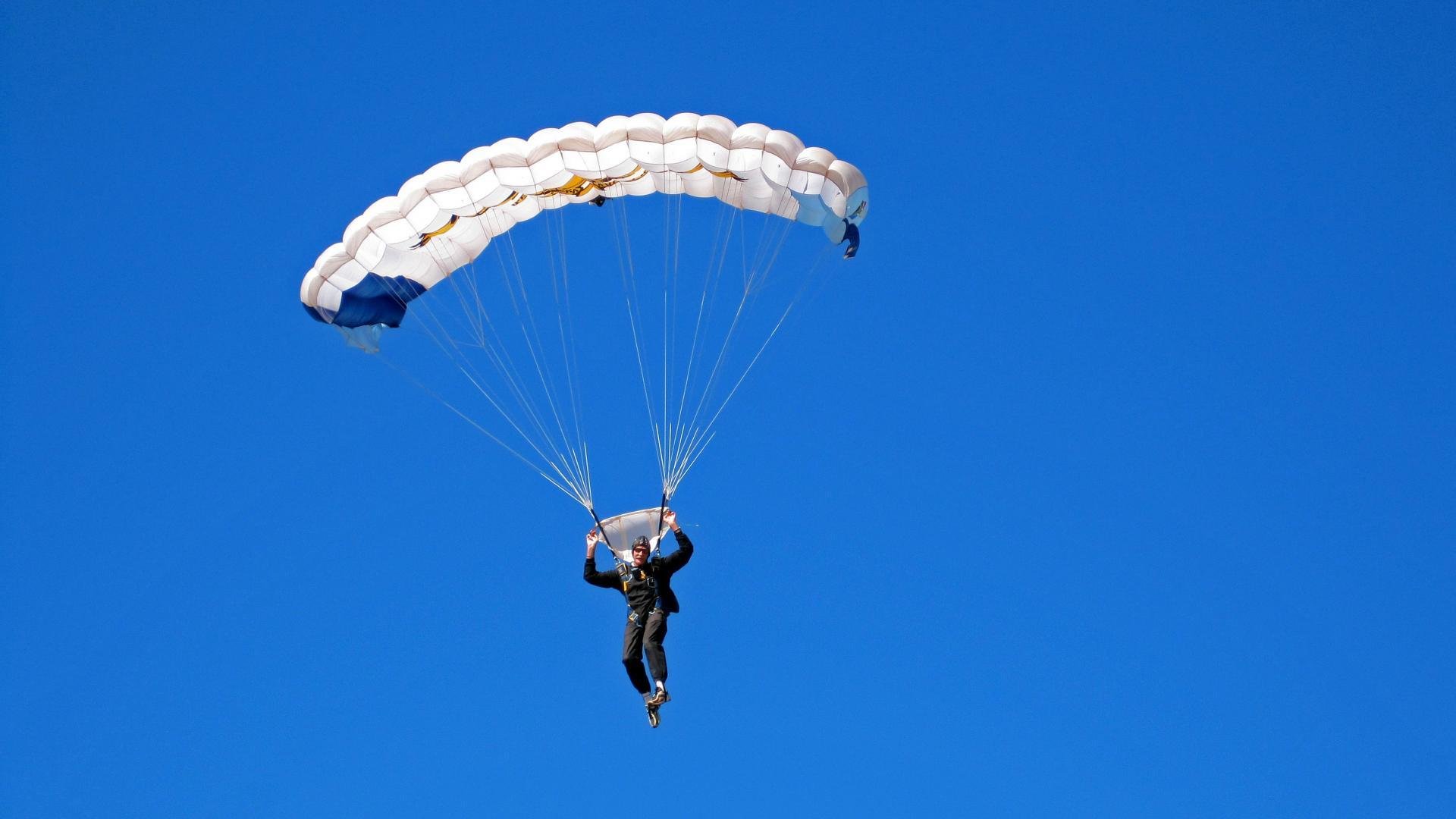 世界杯之夜,杰伦·格林末节接管比赛