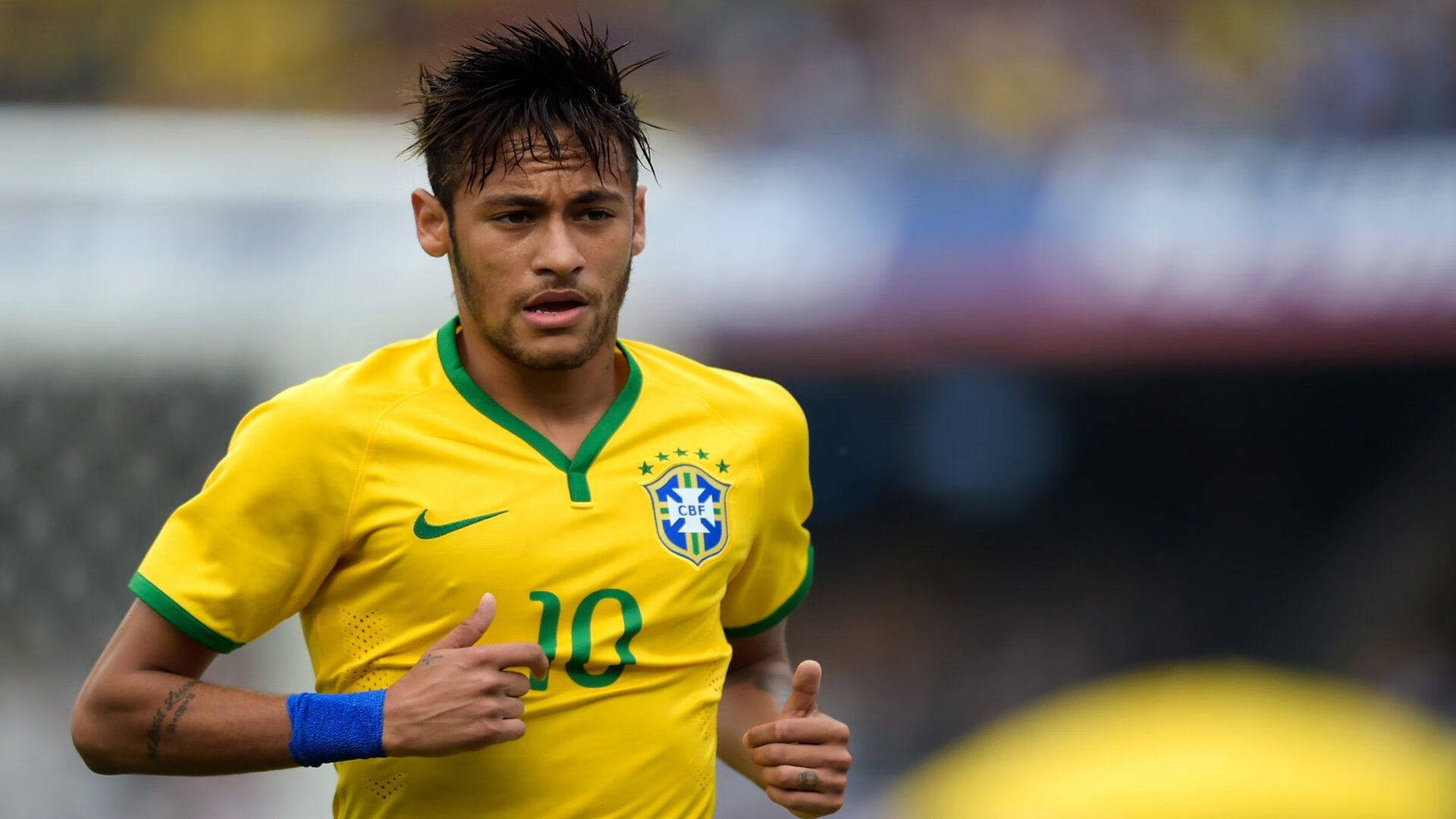 绿茵场与乒乓台的双重奏，英格兰力克法国，梁靖崑闪耀高光时刻