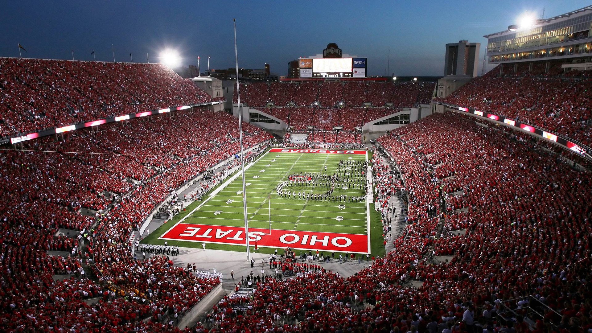 绿茵场上的平行叙事，拉什福德爆发映照伊拉克强势晋级，日本足球的启示