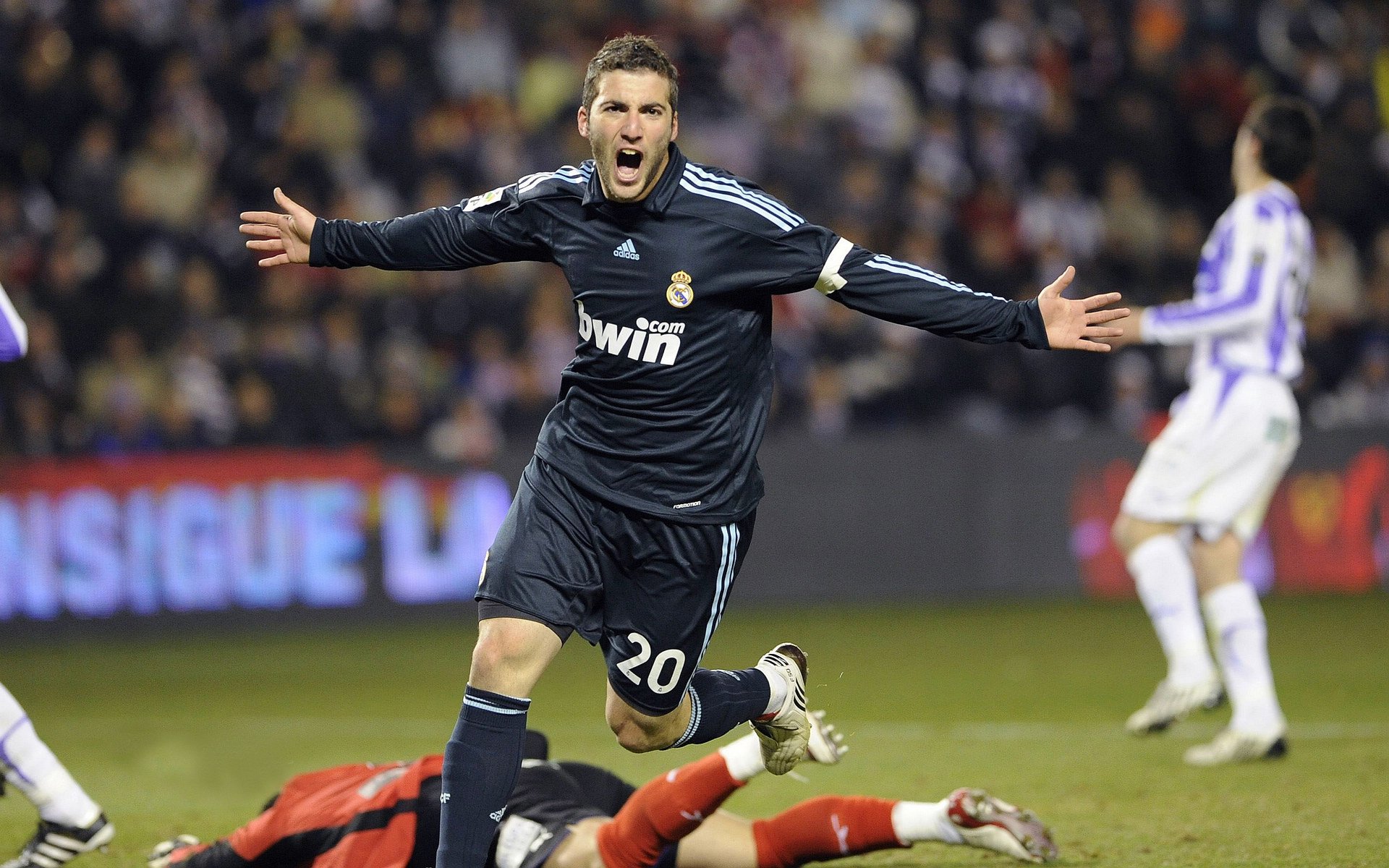 绝杀之夜的独白，当穆西亚拉的左脚改写了美加墨世界杯的命运
